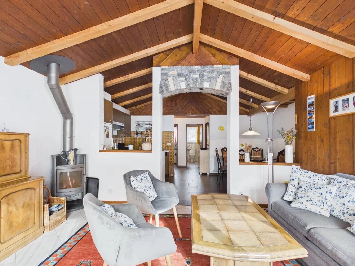 Alpiner Wohntraum mit Panorama in Saas-Balen