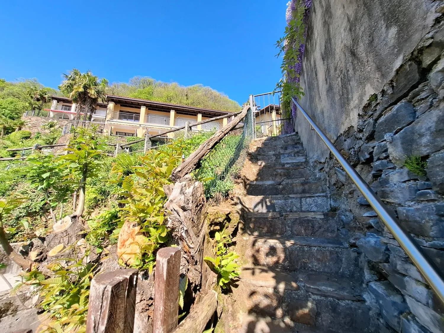 3.5-Zimmer Haus - Wohnoase mit Panoramablick auf den Lago MaggioreCasa da sogno con vista lago a Brissago  perfetta come residenza o casa vacanza