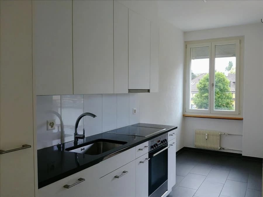 2-Zimmerwohnung in der Nähe von der Stadt zu vermieten