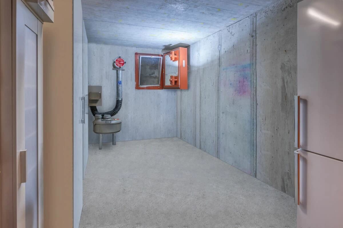 Grosse Sonnenterrasse plus Cheminée im exklusives Terrassenhaus beim Lindli