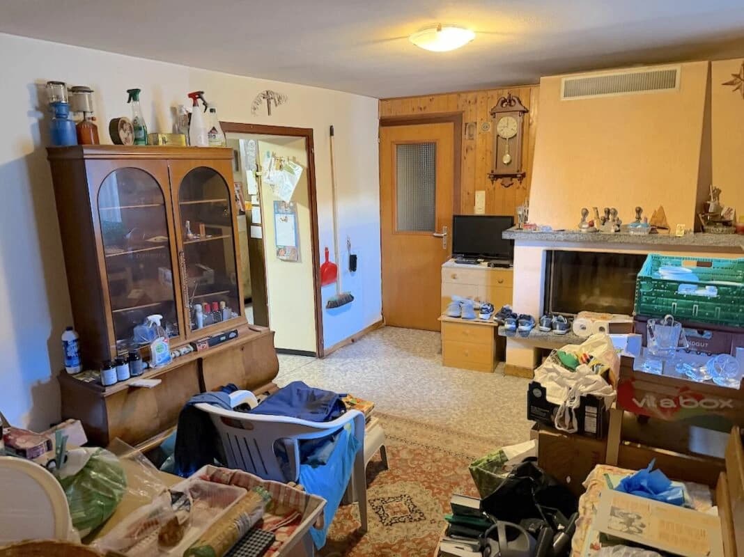 Ruhiges EFH 5 Zimmer mit Seesicht und vielen Kellern   Tranquilla casa indipendente con 5 locali, vista lago e numerose cantine