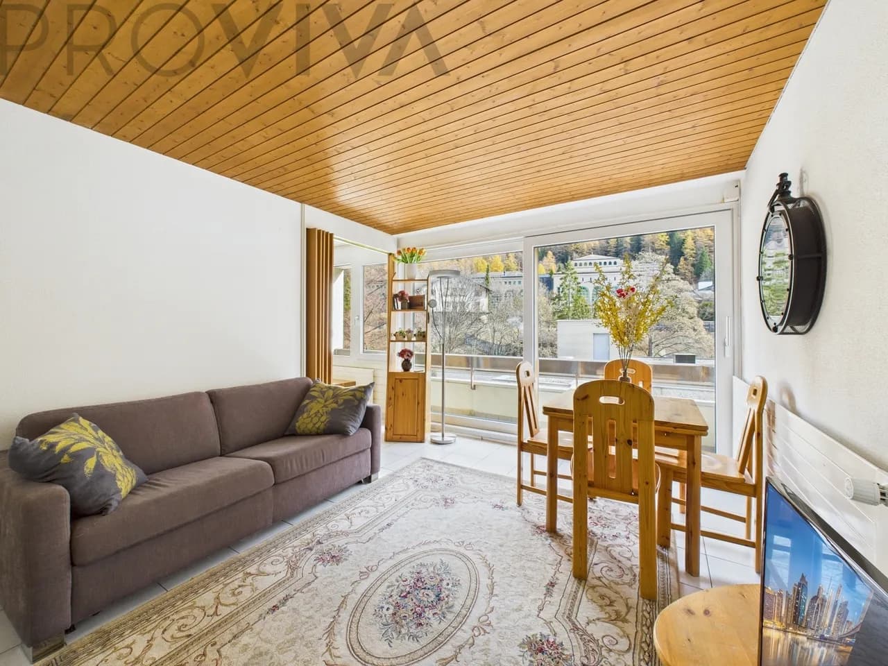 Voll möblierte 2.5-Zimmer-Wohnung mit Renditepotenzial!