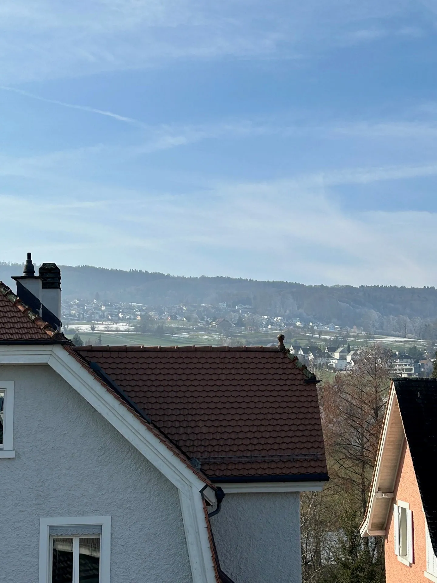 Viel Platz mit grossem Balkon und Weitsicht