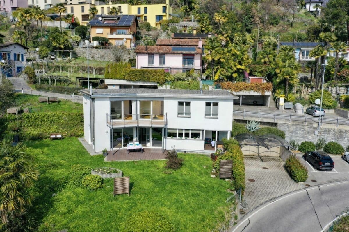 Modernes Familienhaus in Sonnenlage mit herrlichem Garten