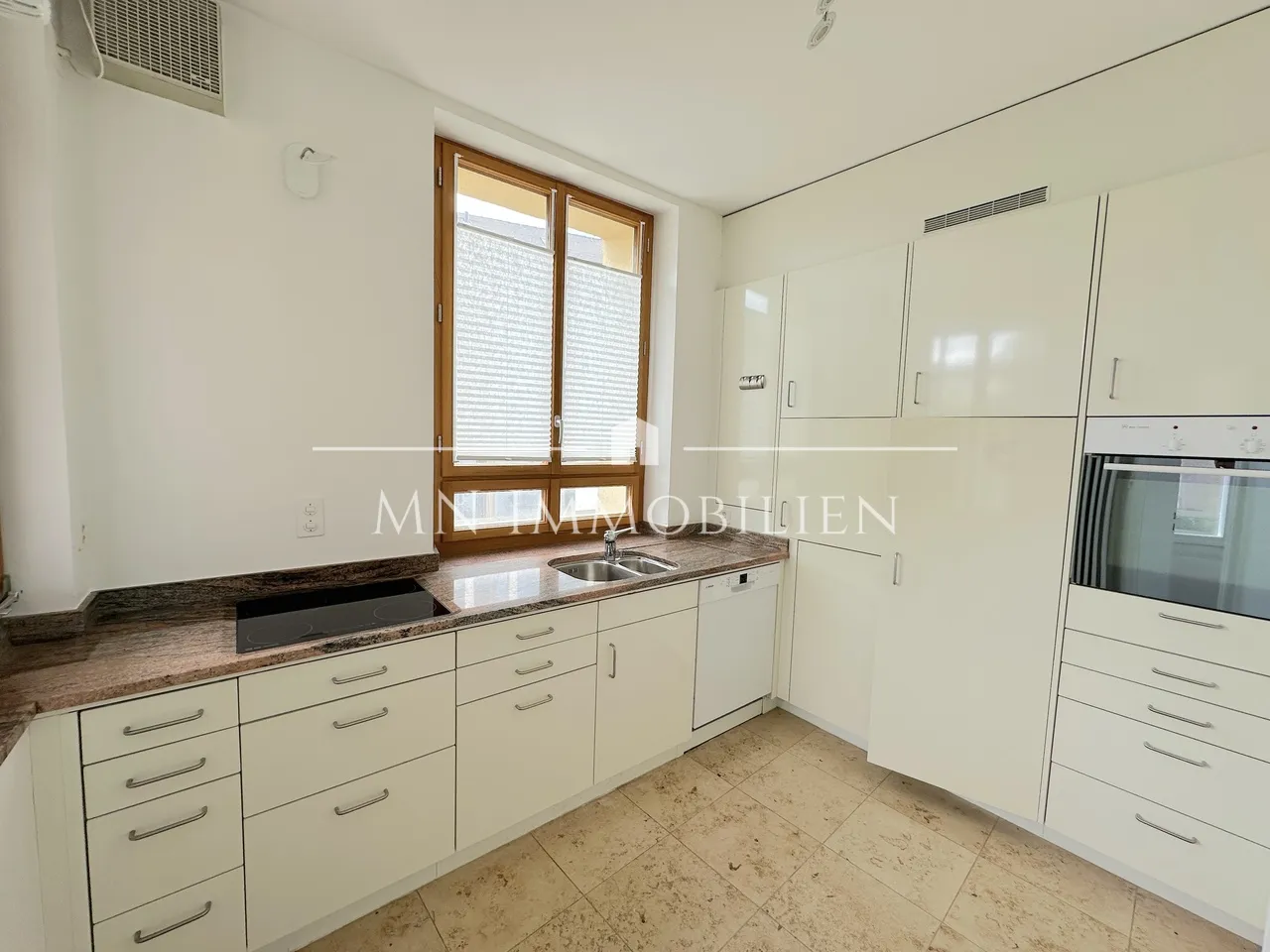 2-Zimmer-Erdgeschosswohnung - Charmant im Herzen der Basler Altstadt