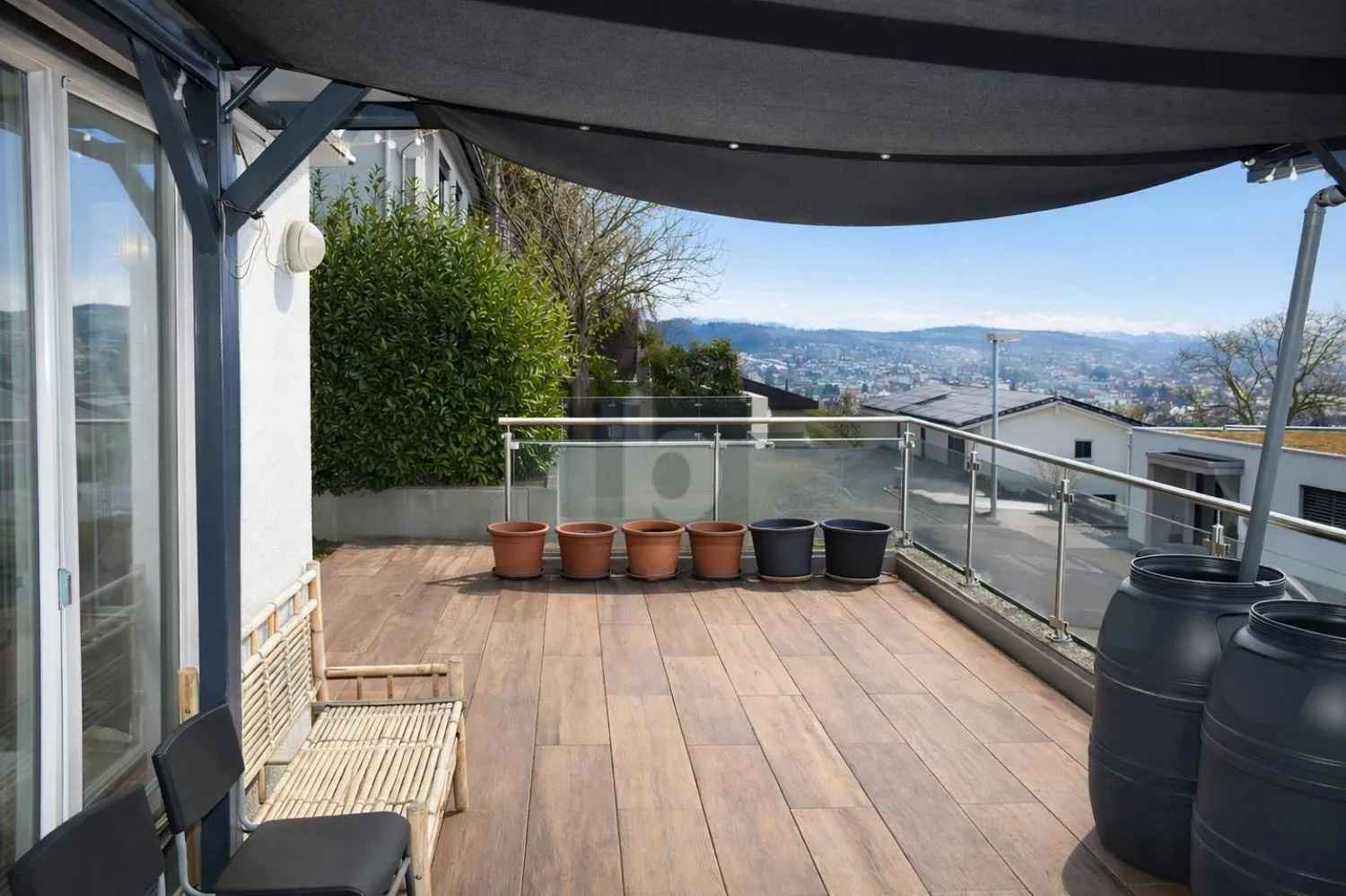 FAMILIENFREUNDLICH MIT TOP AUSSICHT