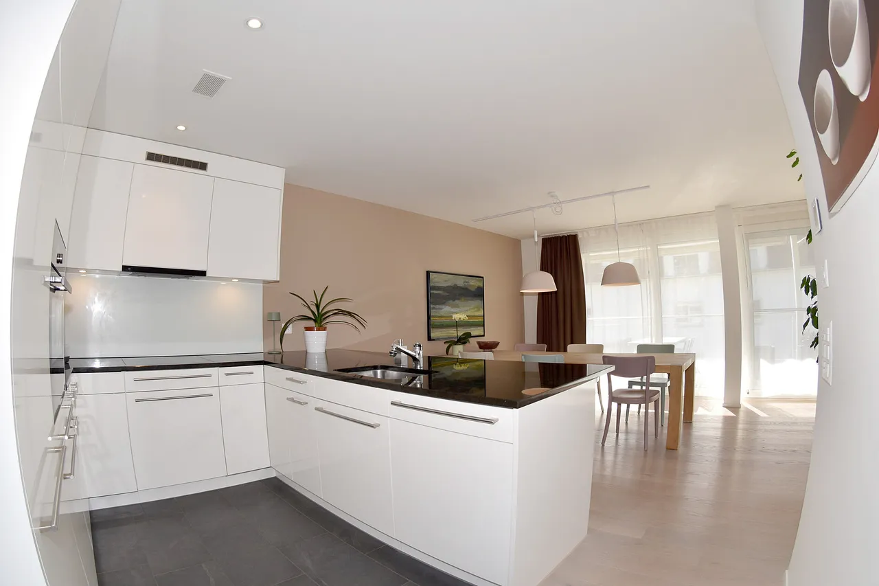 Modern, grosszügig und zentral