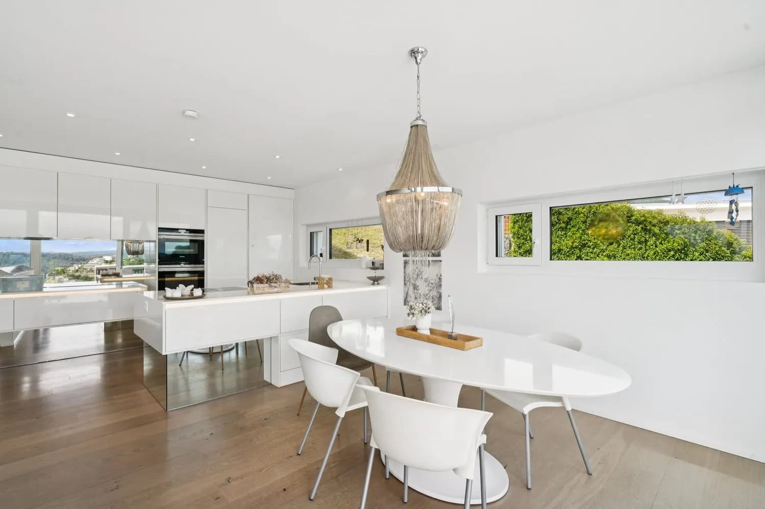 Grosszügiges Einfamilienhaus mit Weitsicht und viel Raum zum Leben