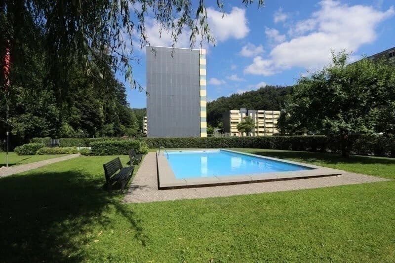 Grosse Familienwohnung mit etlichen Spielmöglichkeiten!