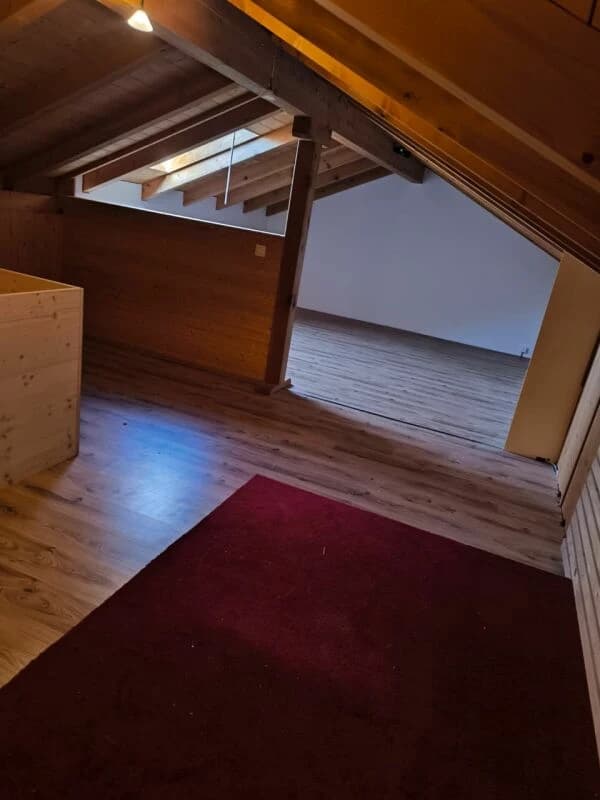 Grosse 4,5Zi mit zusätzlicher Gallerie