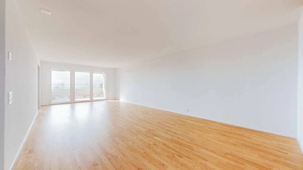 Grosszügig und frisch saniert!