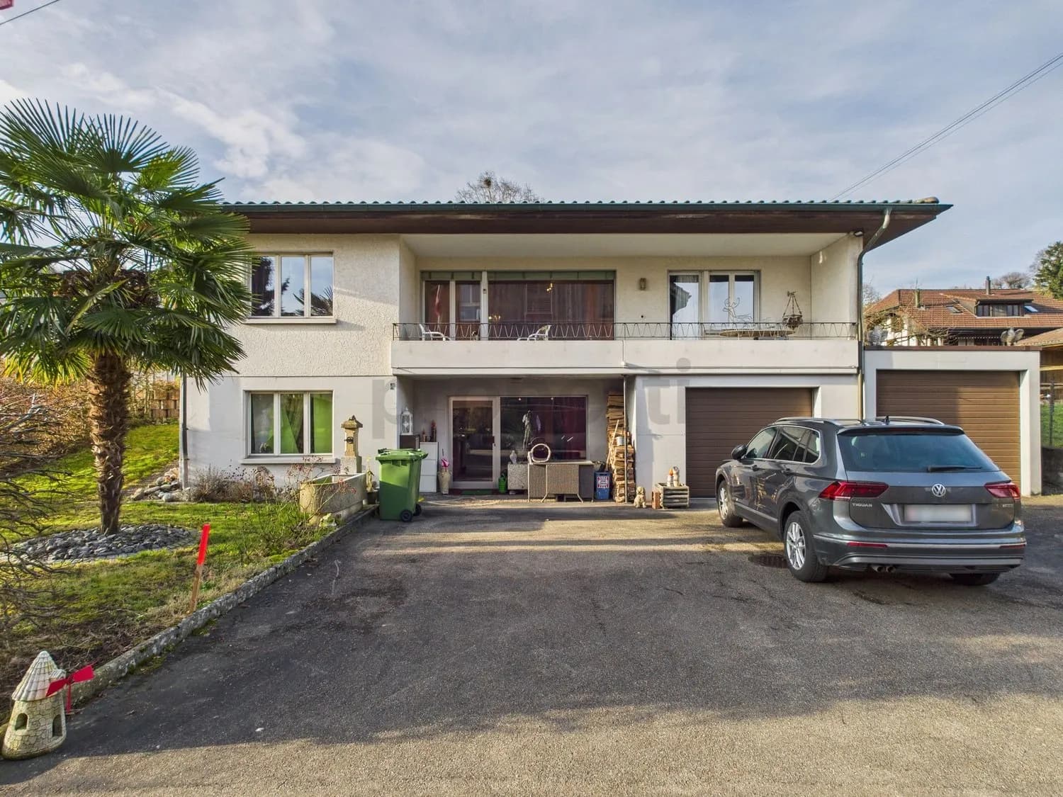 Modernes 5.5-Zimmer-Einfamilienhaus mit Garten in Safnern