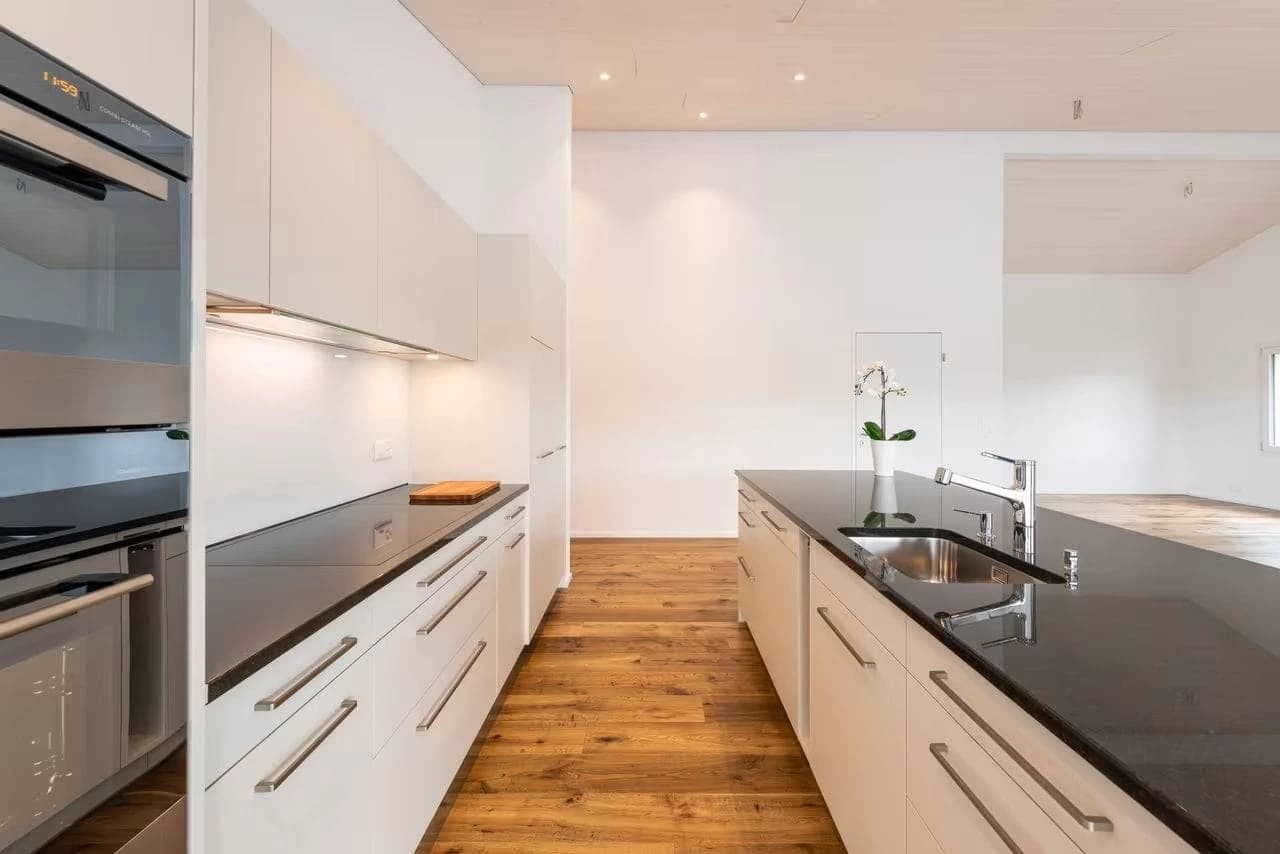 Attika-Highlight mit 100 m² Sonnenterrasse