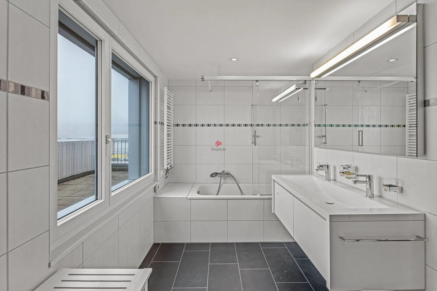 Attika-Wohnerlebnis mit 80 m² Terrasse