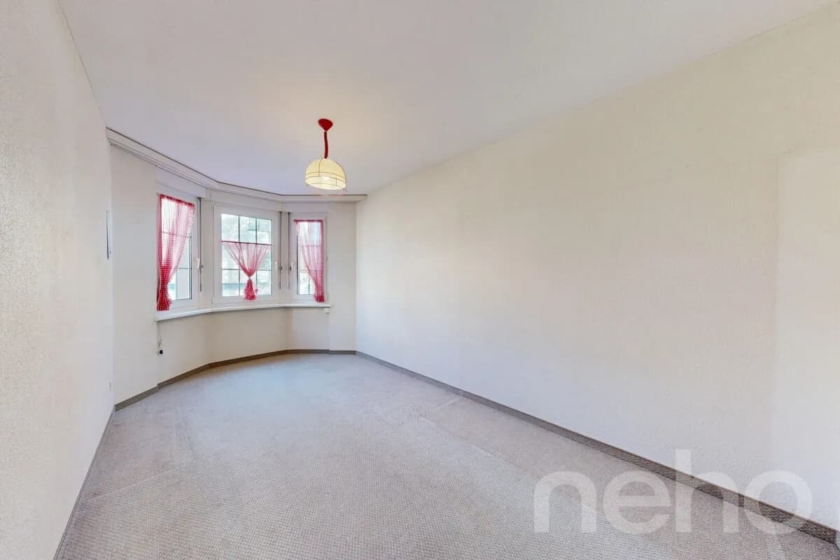 4.5-Zimmerwohnung mit Wintergarten und grosser Terrasse