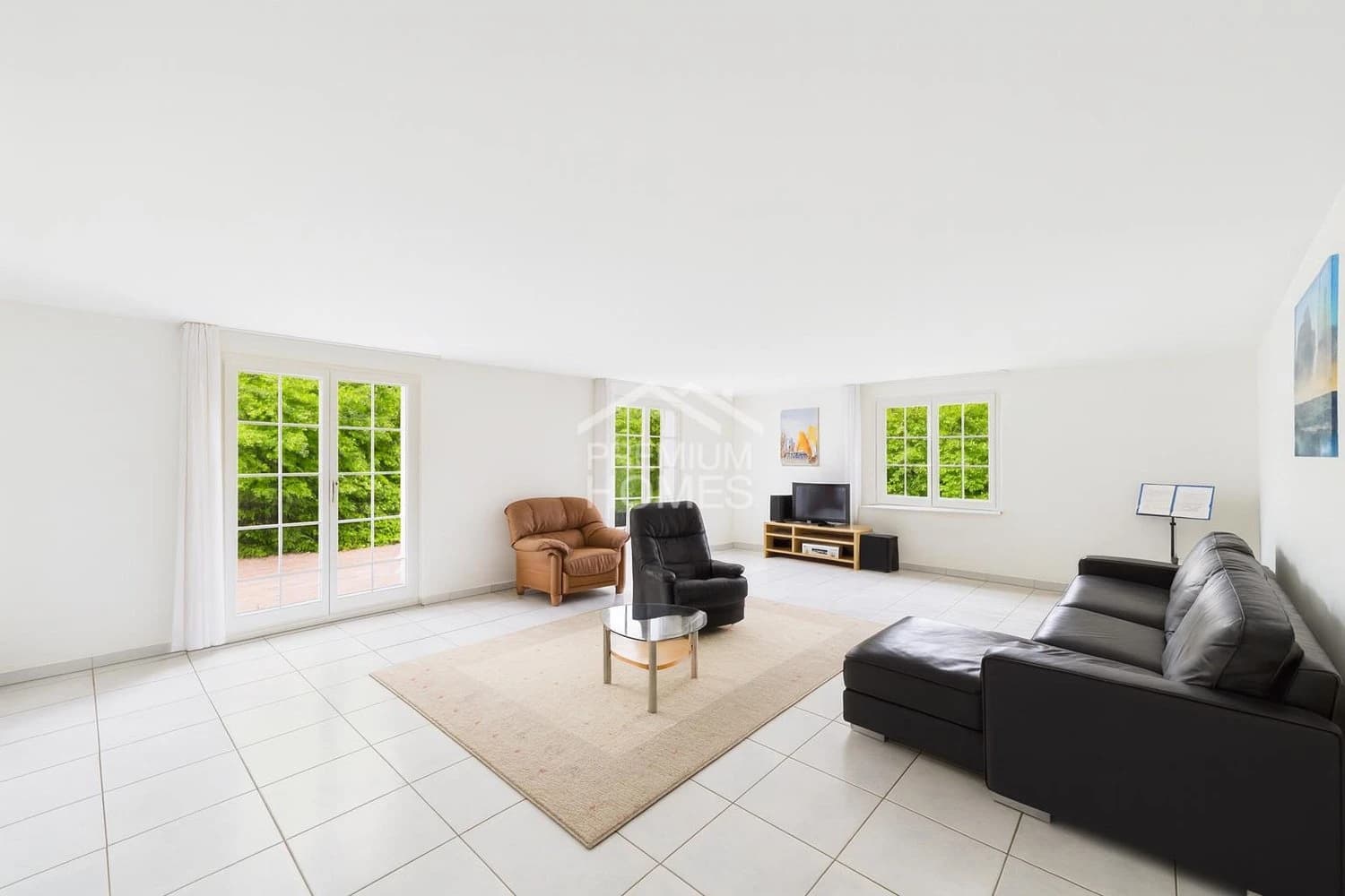 Pool, Garten, Privatsphäre - exklusive Liegenschaft mit Stil