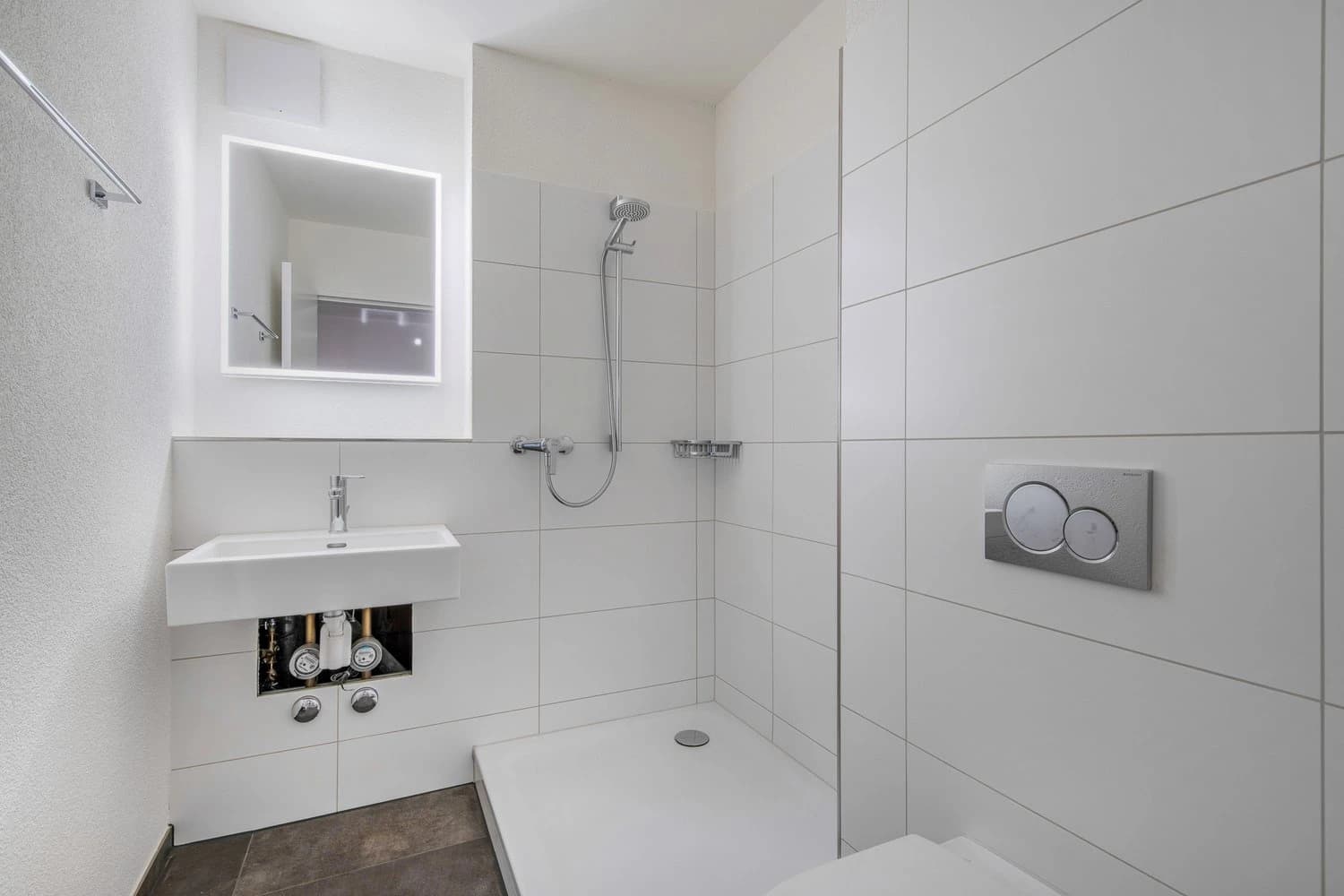 Attraktive, sanierte Wohnung im beliebten Zürcher Seefeld!