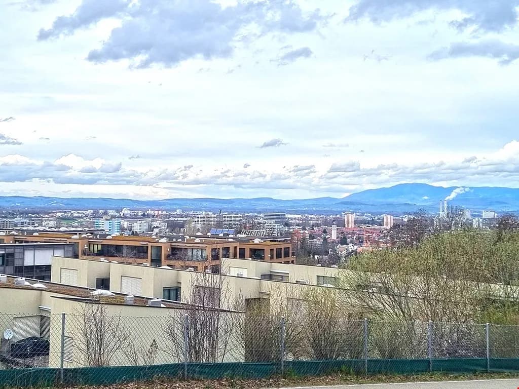 ALLSCHWIL AGGLOMERATION - HERRLICHES EINFAMILIENHAUS - 5 ZIMMER