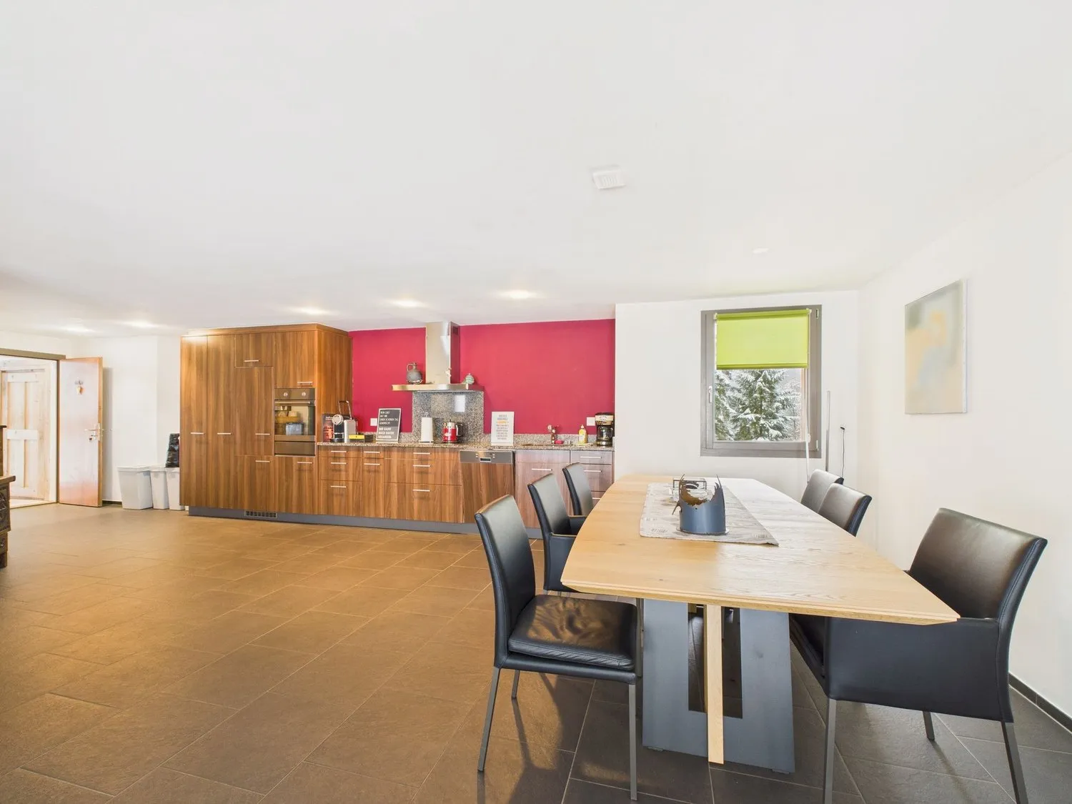 Grosszügiges Mehrfamilienhaus mit Gewerbemöglichkeit an ruhiger Lage in Bergün Filisur