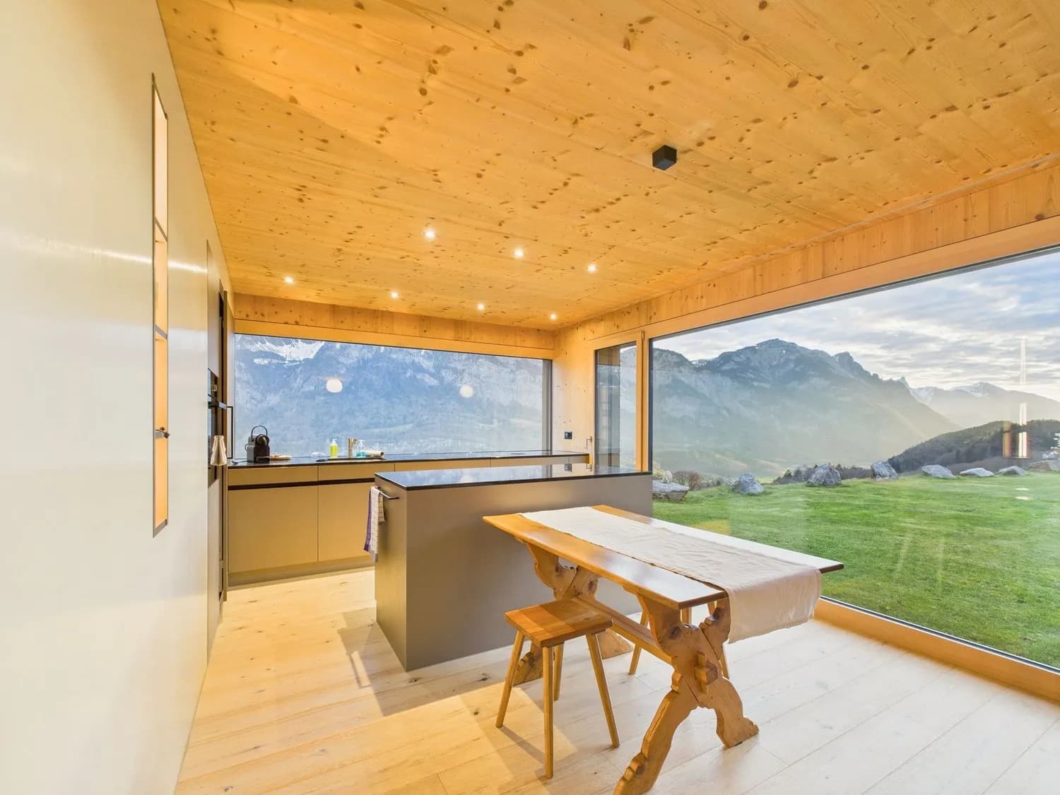 Exklusive 3.5-Zimmer-Terrassenwohnung mit atemberaubendem Bergpanorama in Flumserberg Portel