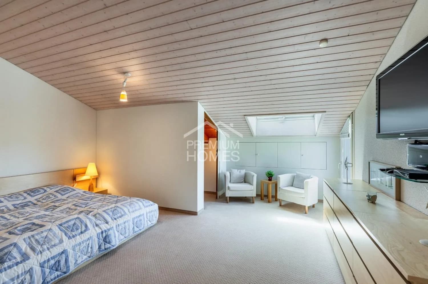 Einmalige Villa mit Blick auf Sempachersee und Zentralschweizer Alpen