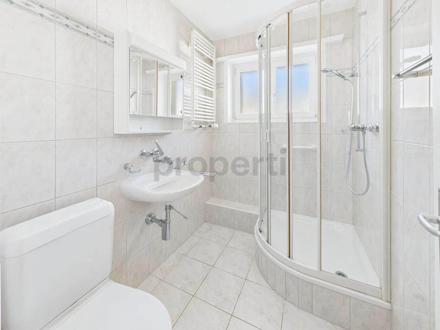 Neu renoviertes 4.5-Zimmer-Reihenhaus in Wil