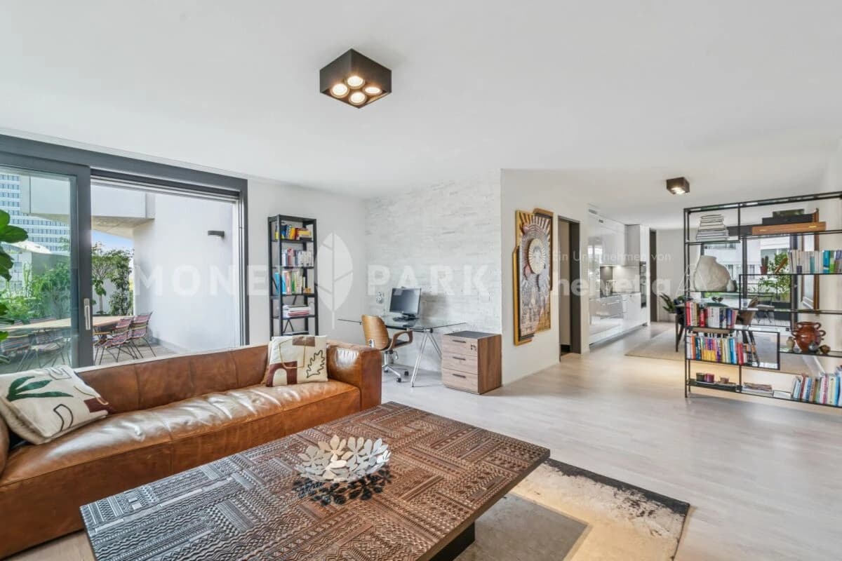 Exklusive 2.5-Zimmer-Wohnung mit zwei grossen Terrassen und viel Privatsphäre