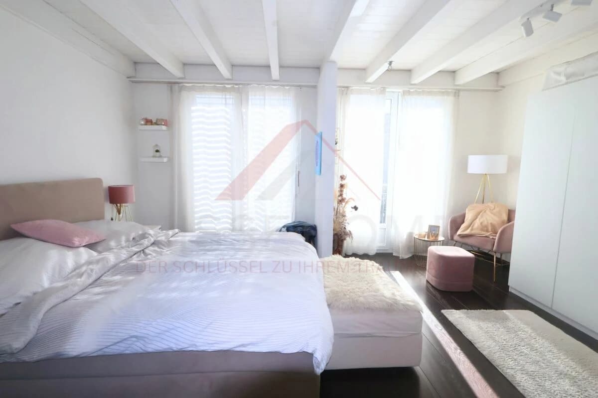 Gepflegtes 4.5-Zimmer-Reiheneinfamilienhaus mit Garten und Bergsicht