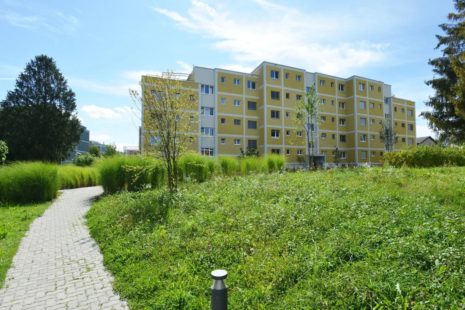 Moderne Wohnung an schöner Lage