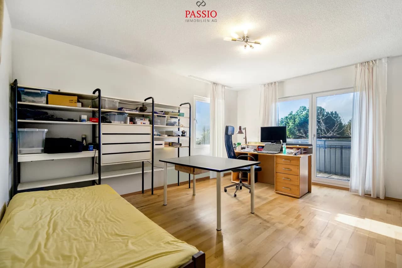 Grosszügiges 7.5-Zimmer-Einfamilienhaus mit Garten und viel Platz