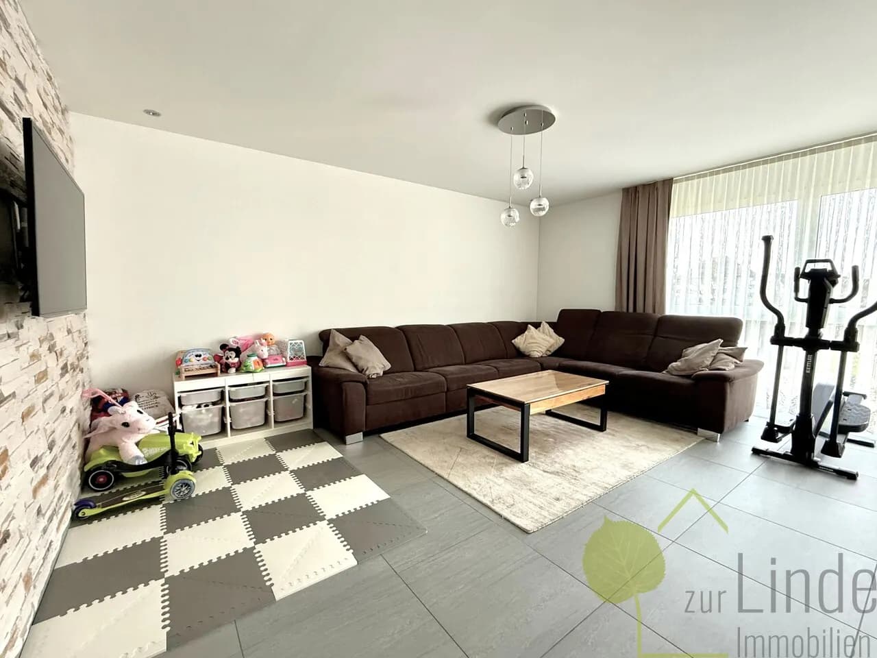 grosszügige 4.5-Zimmerwohnung  - modern, sonnig, familienfreundlich