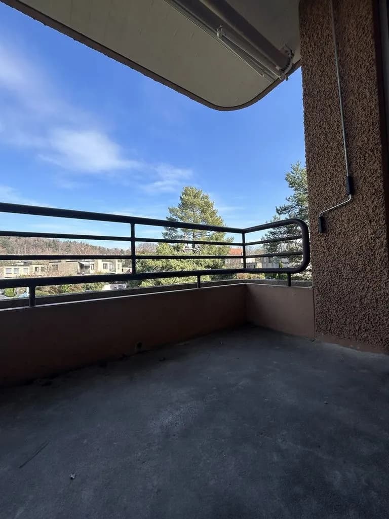 Schöne 5.5-Zimmerwohnung in Küsnacht zu vermieten