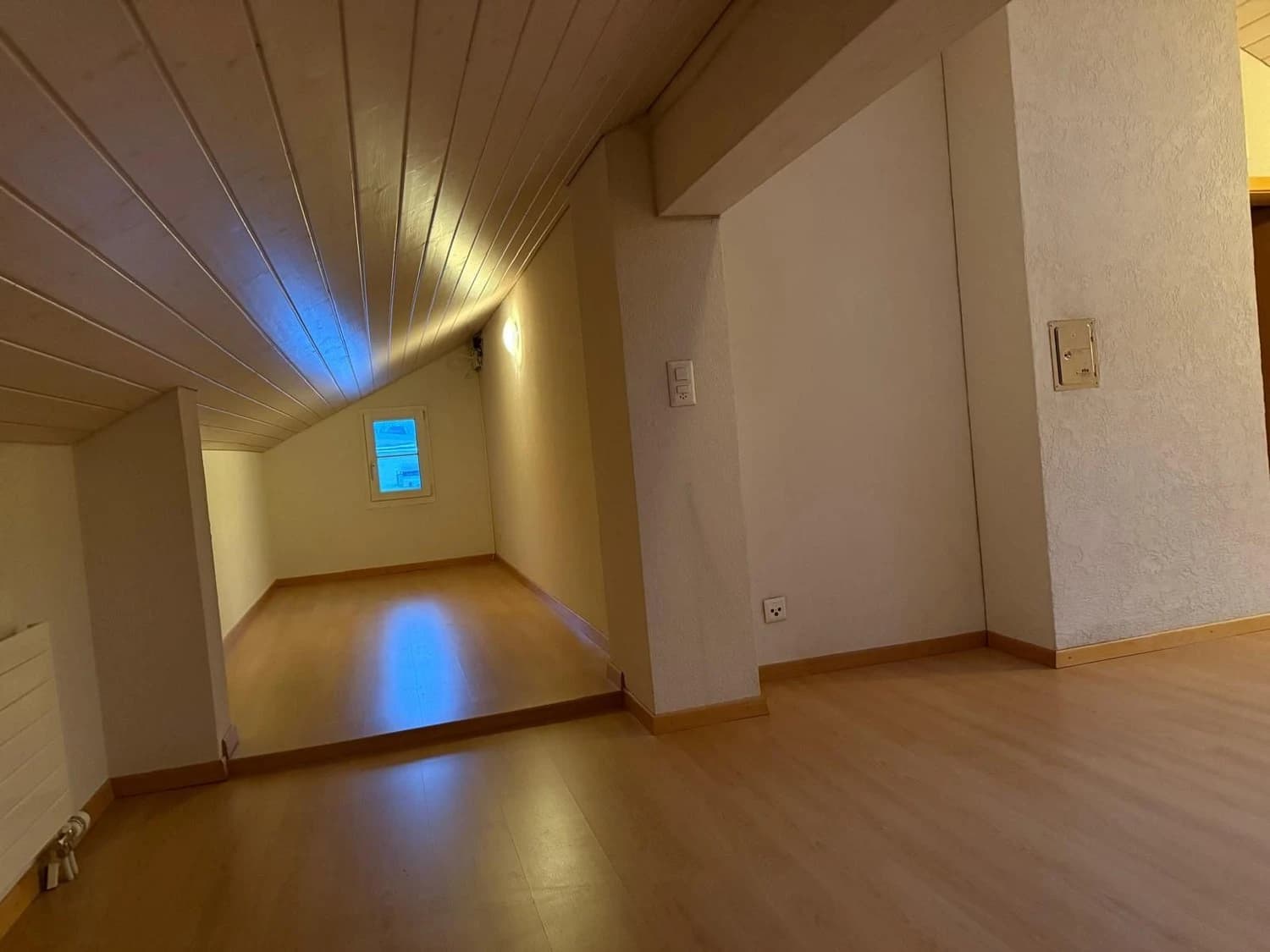 Charmantes 6.5-Zimmer-Einfamilienhaus mit grosszügigem Stauraum, Glarus Süd