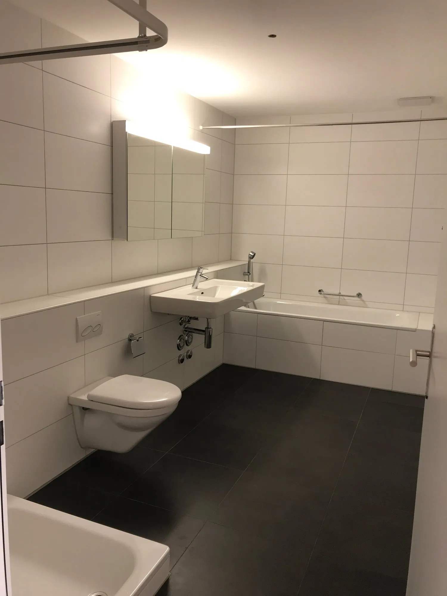 Premiere in den eigenen vier Wänden!