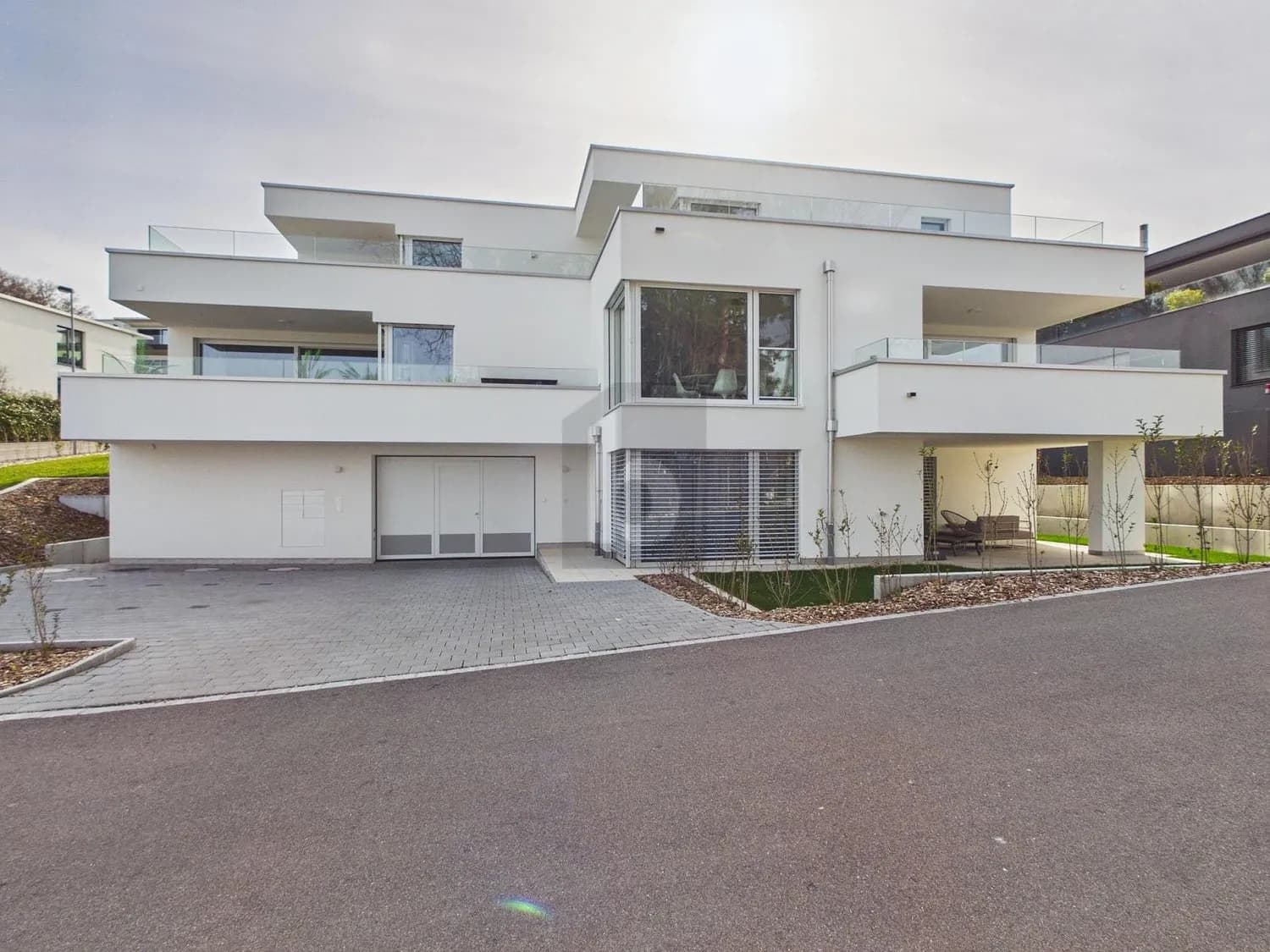 LUXURIÖSE RUHEOASE MIT HIGH-END TECHNIK