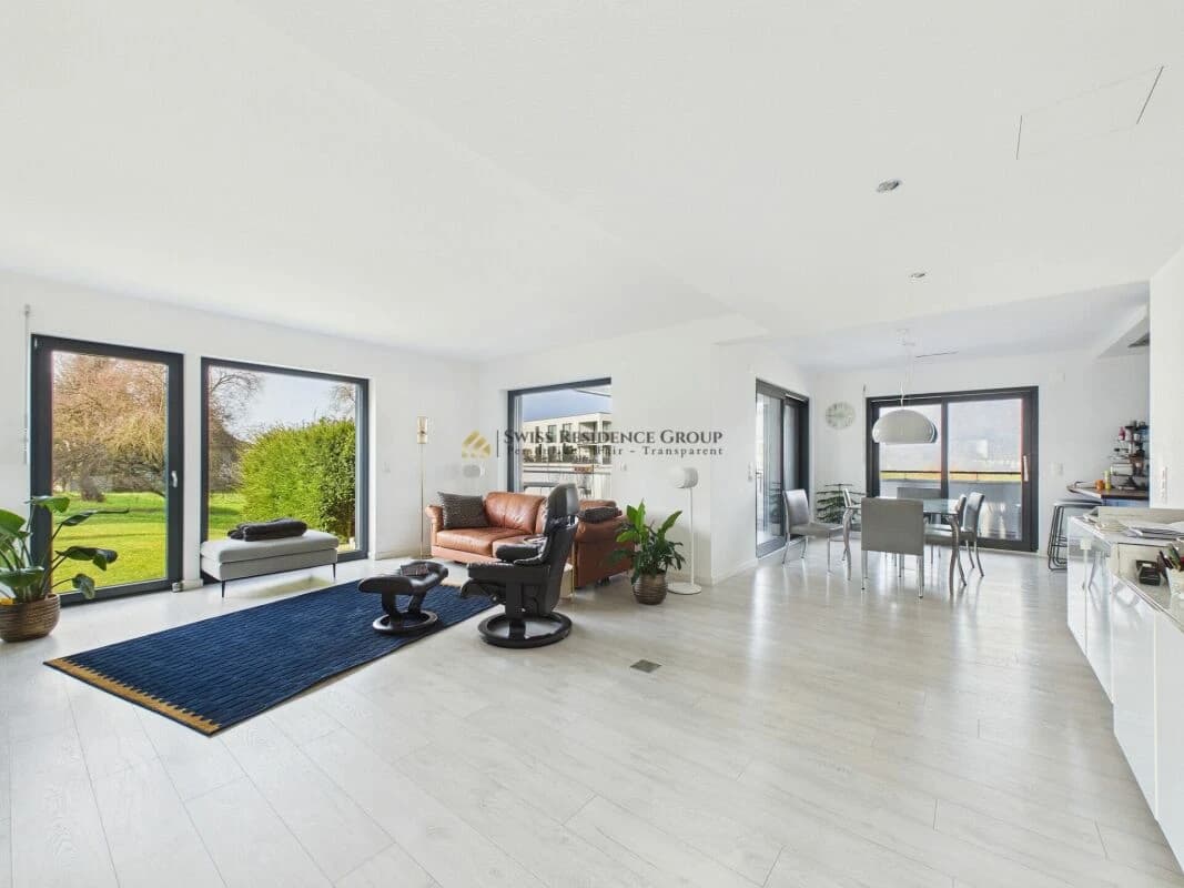 Modernes Generationenhaus mit Terrassen, Garten und Weitsicht in Bellmund Kopie