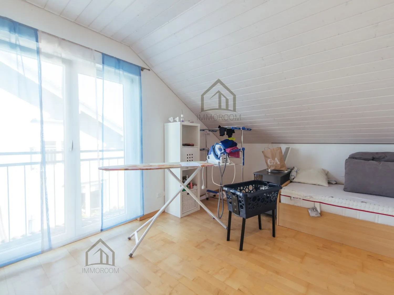 Familienidylle in ruhigem Einfamilienhaus-Quartier