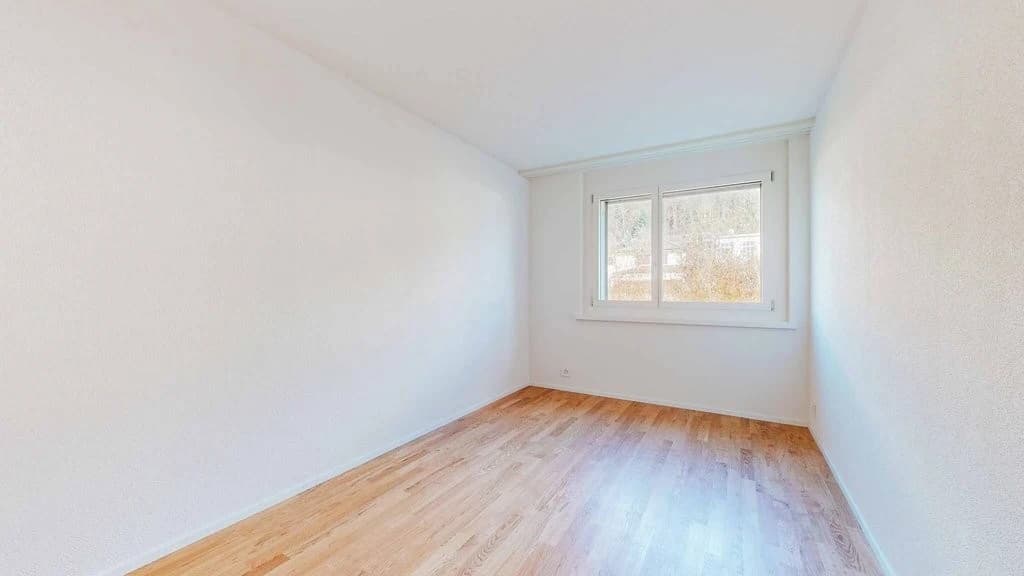 Grosszügig und frisch saniert!