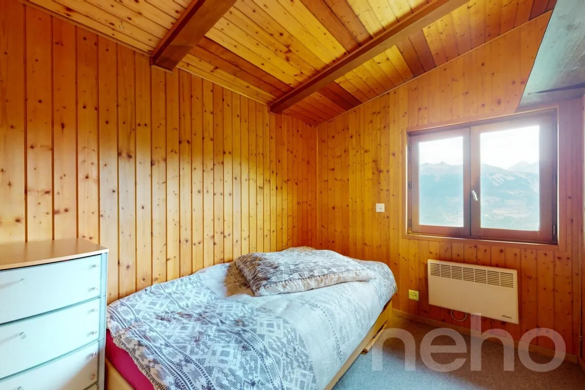 Charmant chalet mitoyen avec terrain et terrasse