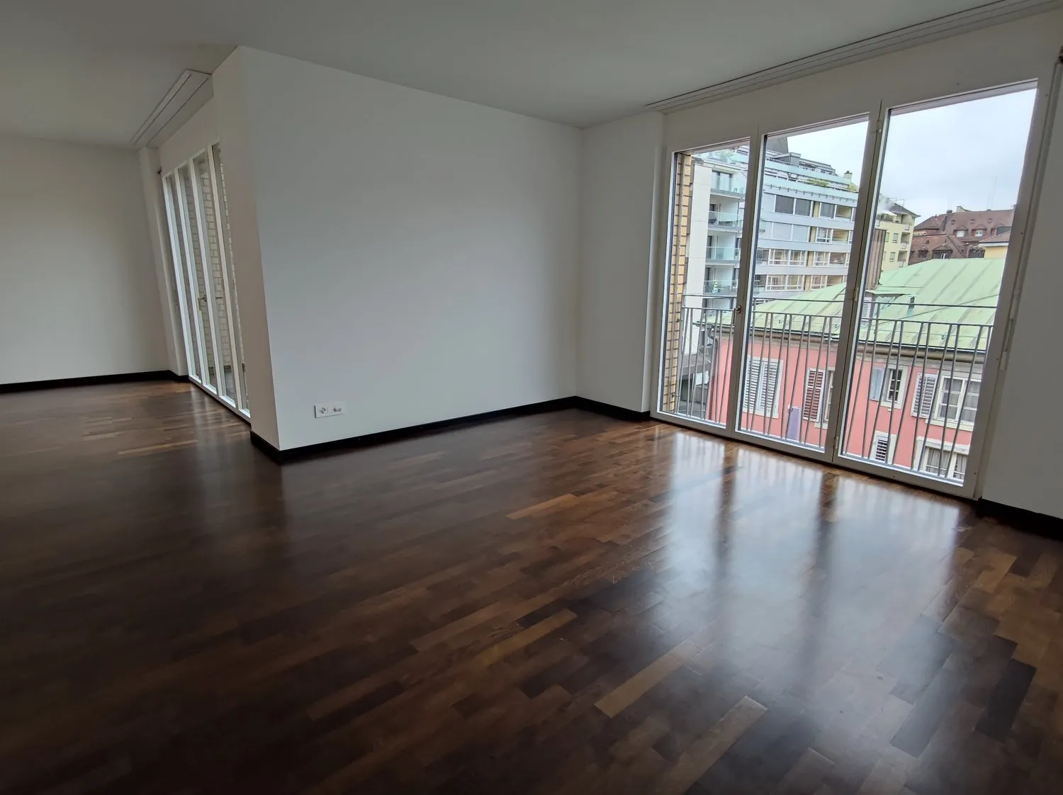 Einzigartige Maisonettewohnung - Mitten im Geschehen!