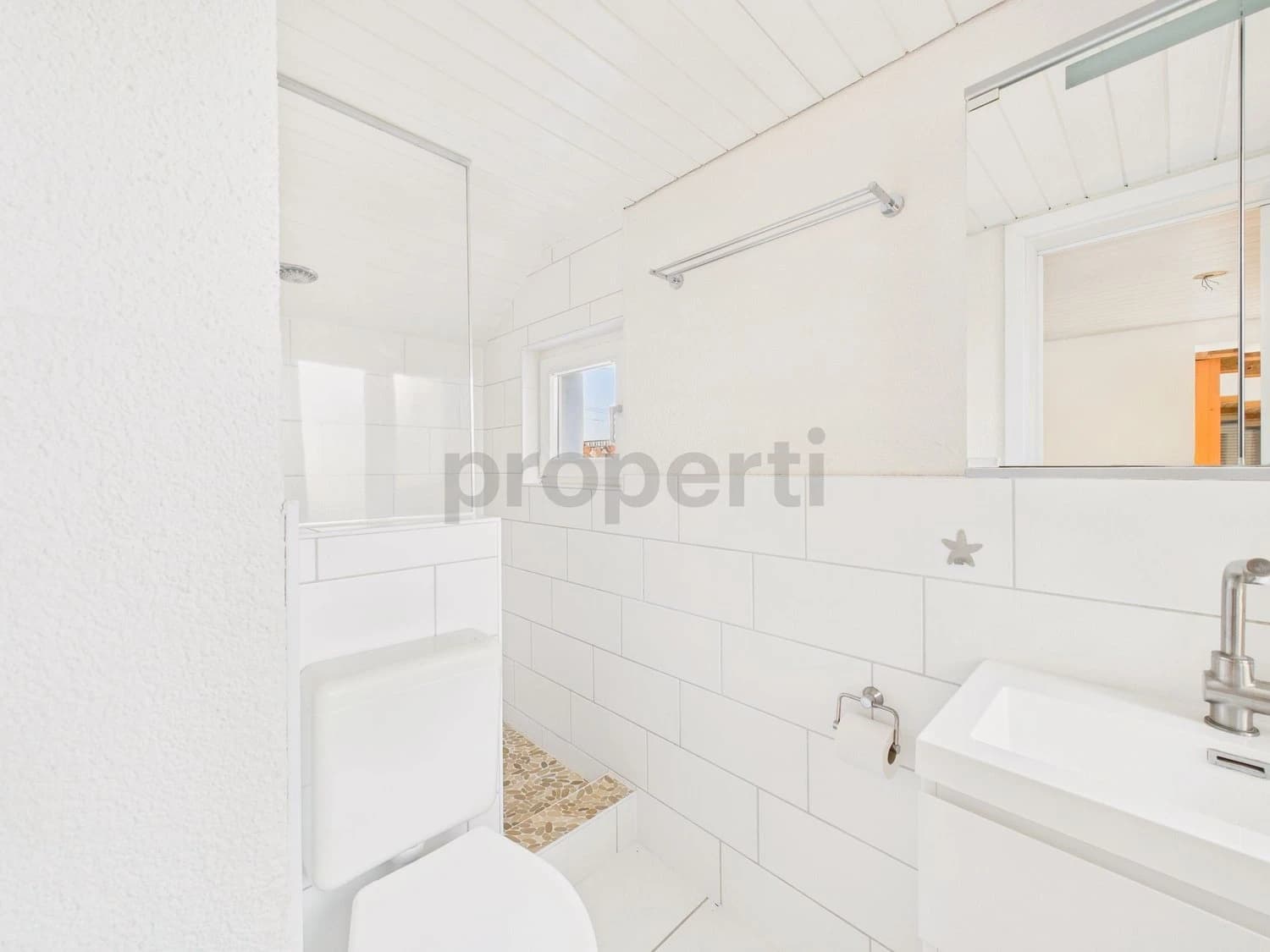 Elegante Einzelzimmer zur Vermietung in Wil SG - 9 Zimmer verfügbar ab März 2026