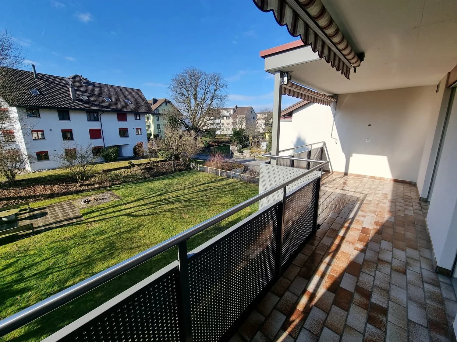 Attraktive 4.5-Zimmer-Eigentumswohnung an ruhiger Lage