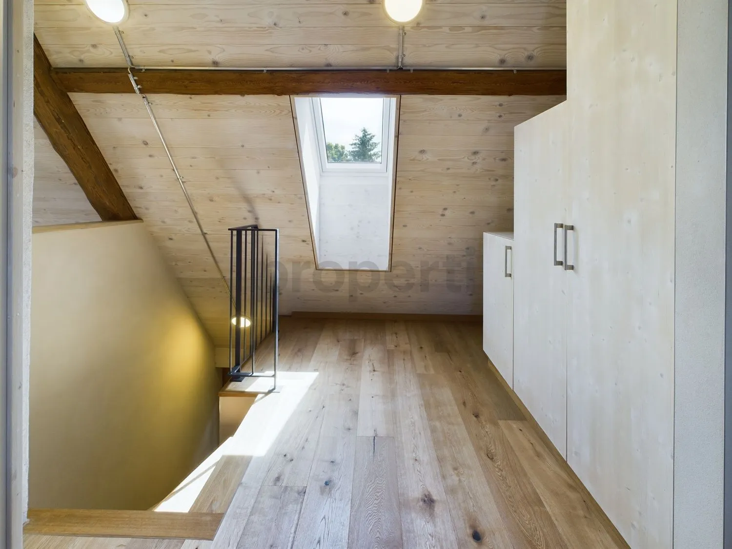 Charmante 3.5-Zimmer Dachwohnung an zentraler Lage in BÃ¤tterkinden