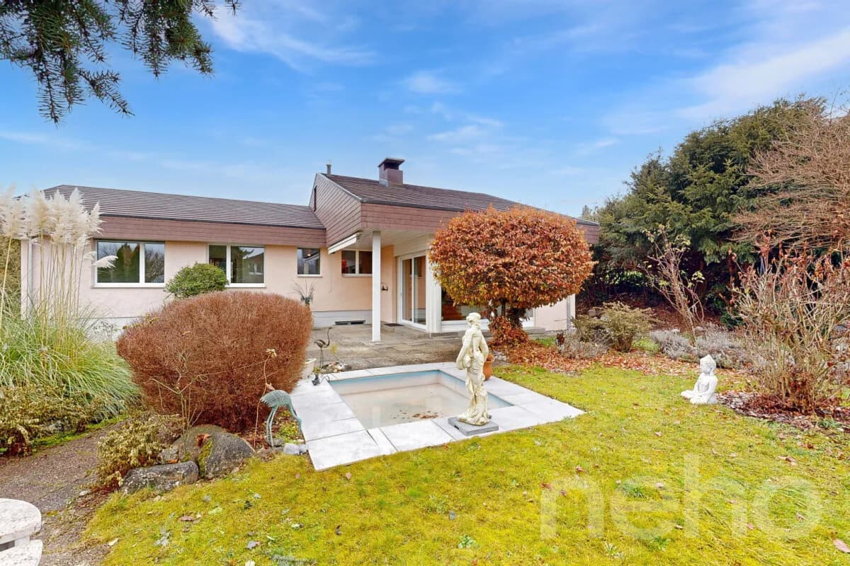 Grosszügiges 6.5-Zimmer-Einfamilienhaus mit 1?111 m2 Grundstück