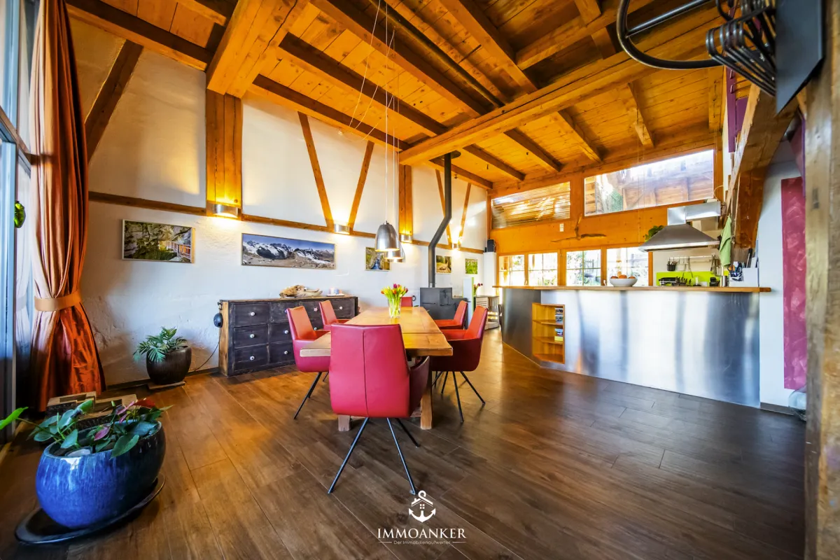 Charmantes 7-Zimmer-Reihenmittelhaus mit 220 m² Wohnfläche in Rickenbach ZH