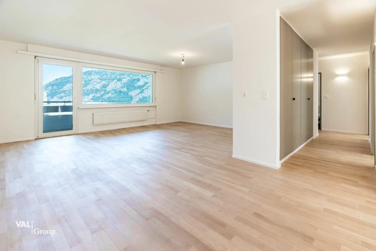 Lichtdurchflutete Wohnung mit Talsicht in familienfreundlichem Quartier