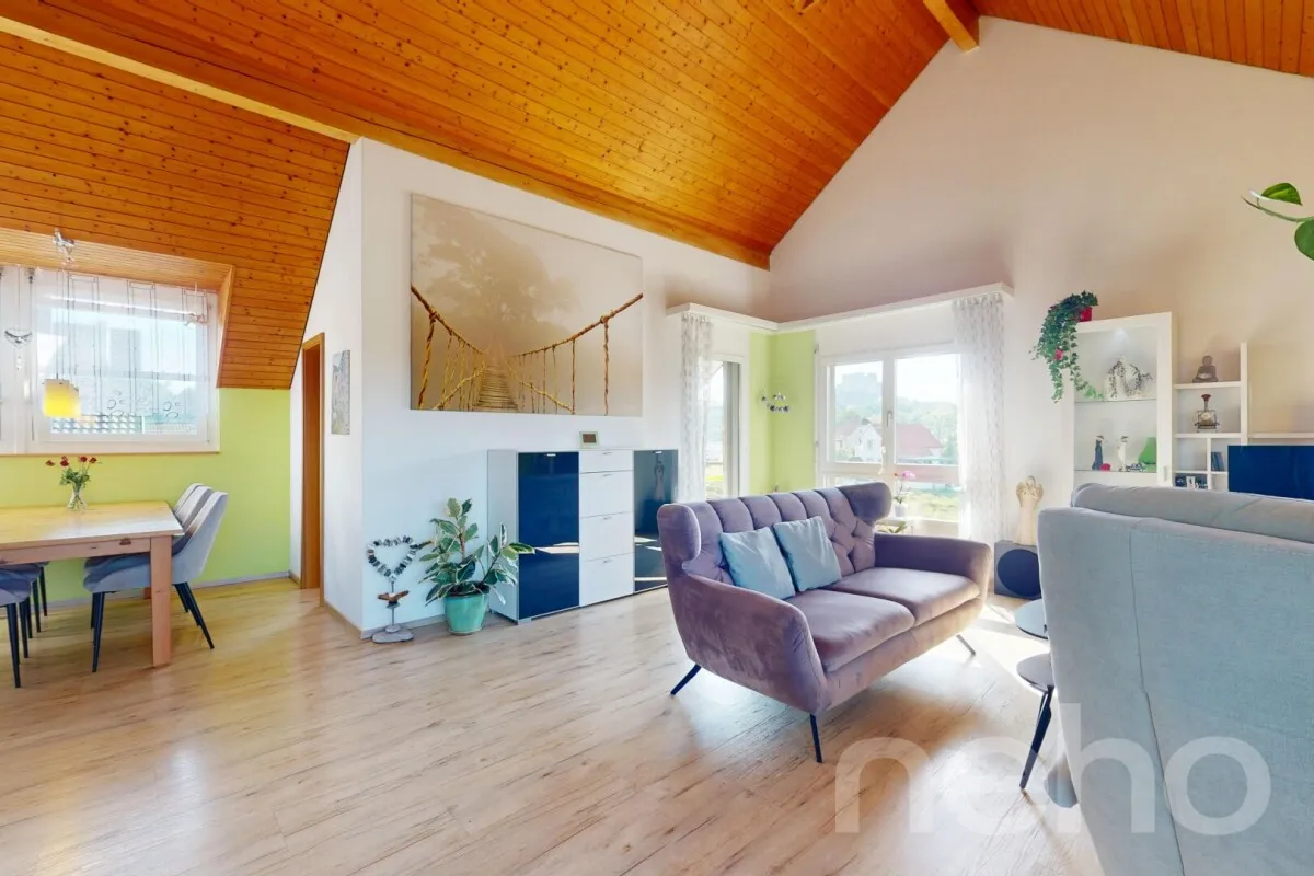 Ruhige 4.5-Zimmer-Dachwohnung mit Balkon in Kaiseraugst