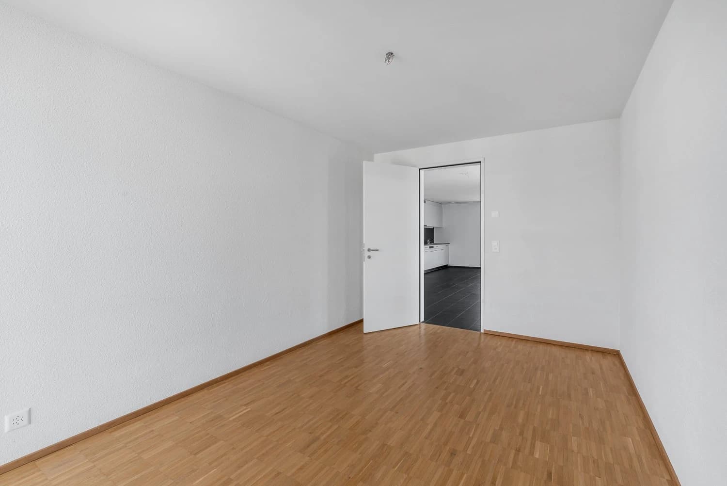 Zentral, modern, grosszügig - TRIO Dietikon!