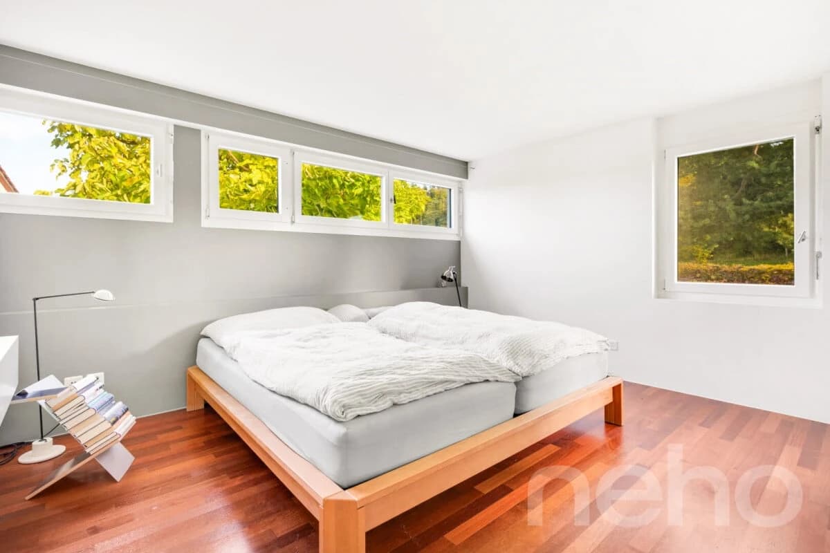 Einfamilienhaus mit Aussenpool  und viel Privatsphäre - Nähe Zürich