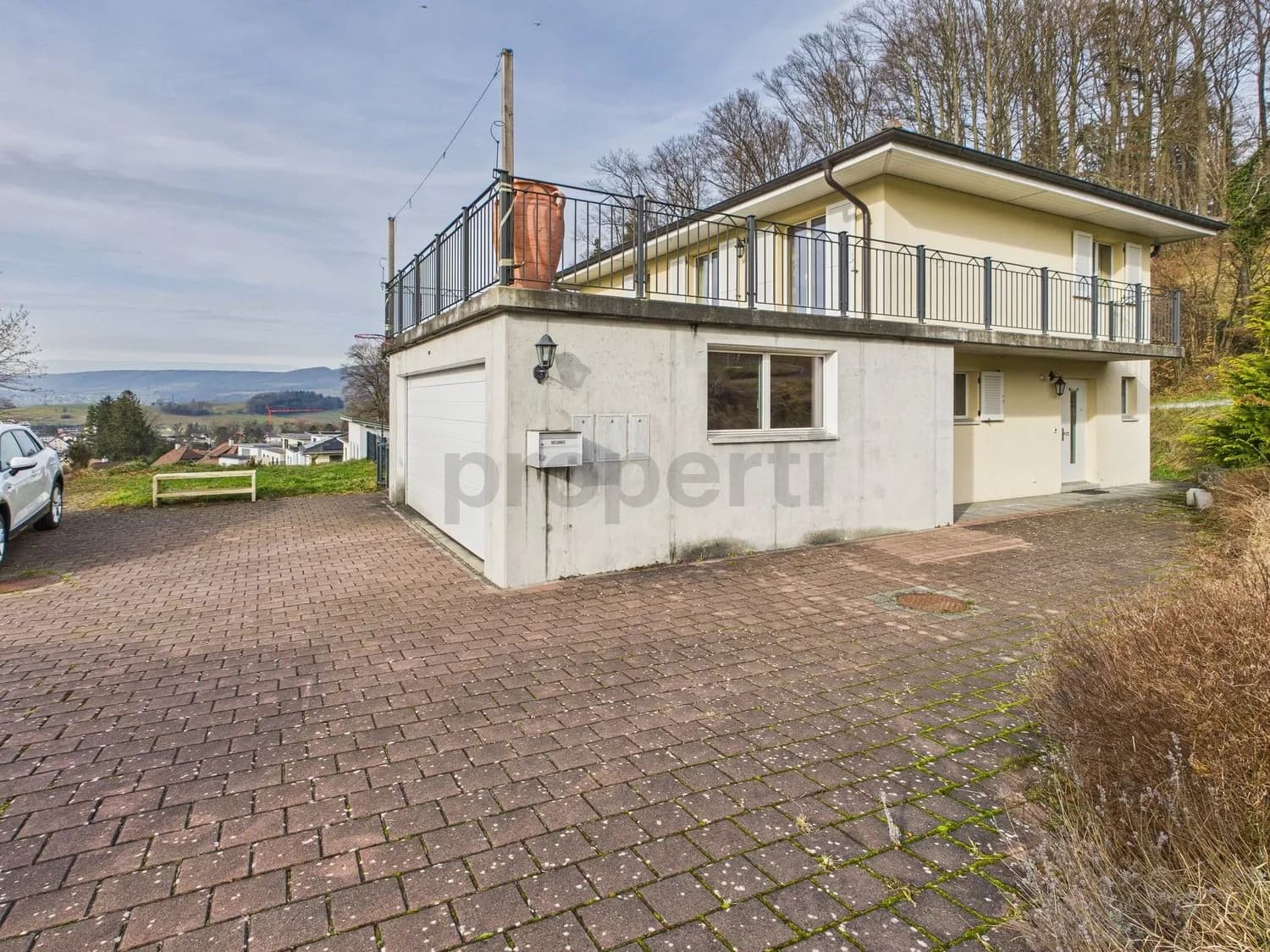 Ruhiges 4.5-Zimmer-Einfamilienhaus mit grosser Terrasse in Breitenbach